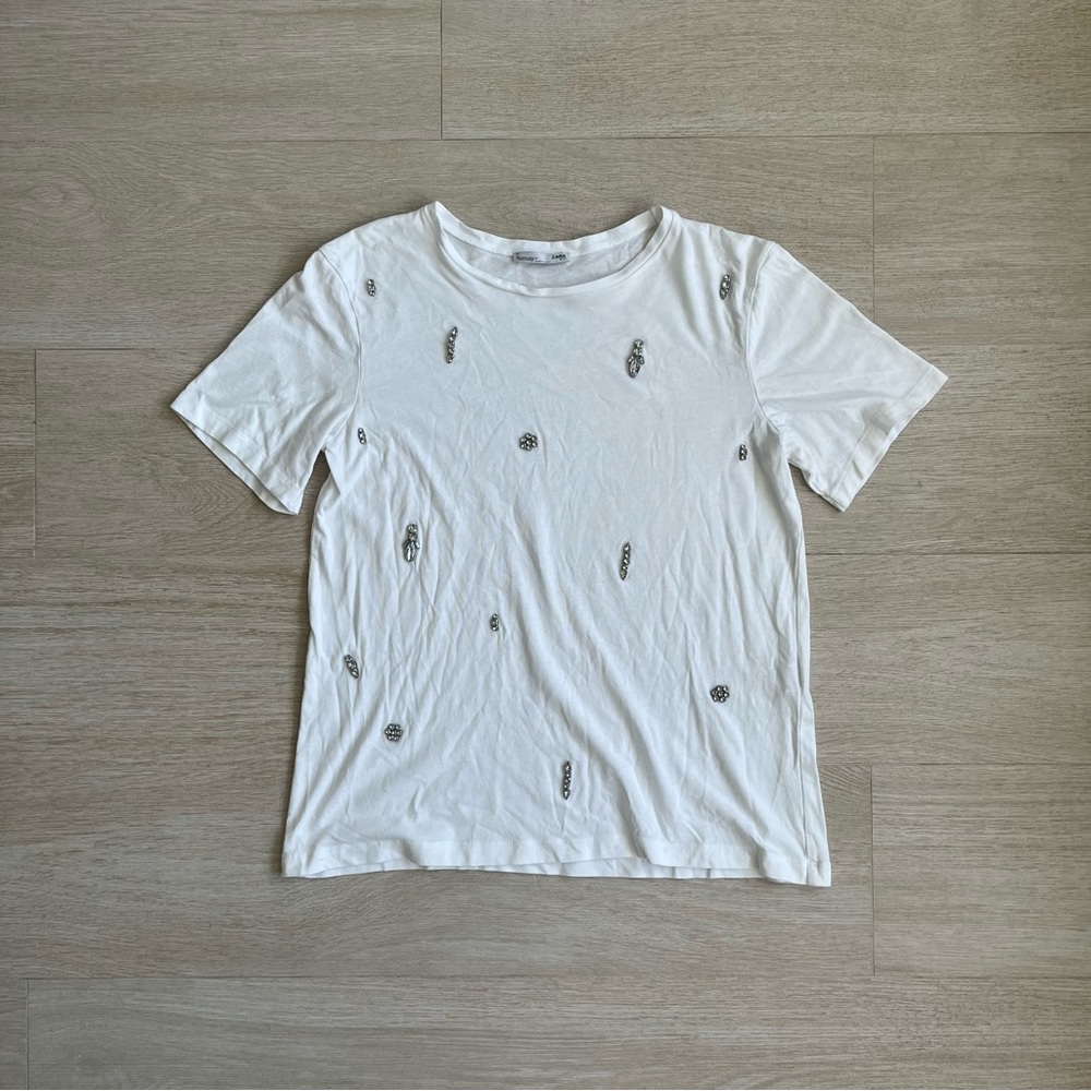 Zara white crystal embellished T-Shirt. Size Small.